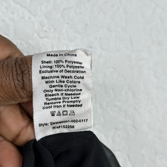 Avec Les Filles Skirt Womens 4 Black Polka Dot Pleated Dark Romantic Whimsygoth - Picture 7 of 7